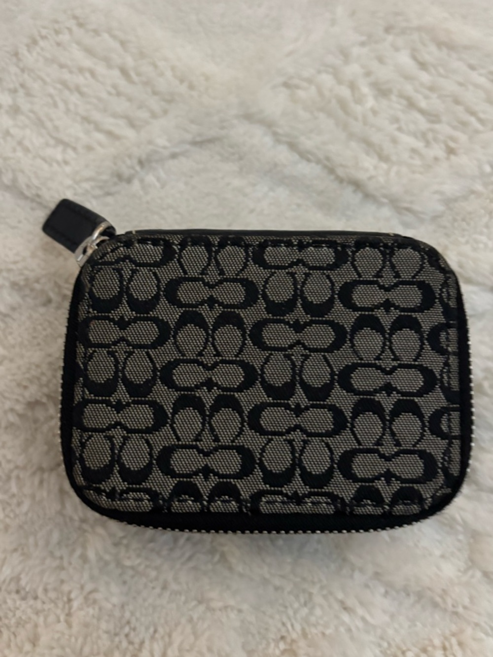 Coach VINTAGE Signature Patterned Zip Pill Box with  3 original bottles